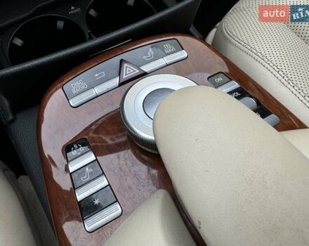 Чорний Мерседес С Клас, об'ємом двигуна 5.46 л та пробігом 241 тис. км за 9999 $, фото 51 на Automoto.ua