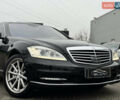 Чорний Мерседес С Клас, об'ємом двигуна 5.51 л та пробігом 193 тис. км за 12700 $, фото 9 на Automoto.ua