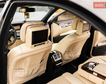 Черный Мерседес С Класс, объемом двигателя 5.46 л и пробегом 189 тыс. км за 16400 $, фото 37 на Automoto.ua