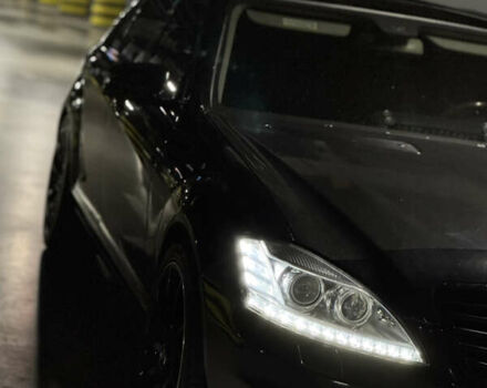 Чорний Мерседес С Клас, об'ємом двигуна 5.5 л та пробігом 390 тис. км за 10999 $, фото 8 на Automoto.ua