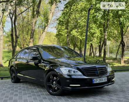 Черный Мерседес С Класс, объемом двигателя 5.5 л и пробегом 235 тыс. км за 13800 $, фото 8 на Automoto.ua