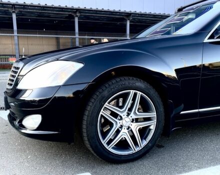 Черный Мерседес С Класс, объемом двигателя 4.7 л и пробегом 298 тыс. км за 11000 $, фото 3 на Automoto.ua