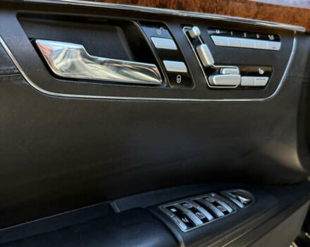 Мерседес С Класс 2006 в Тернополе на Automoto.ua Черный Мерседес С Класс, объемом двигателя 5.5 л и пробегом 346 тыс. км за 10900 $, фото 27 на Automoto.ua