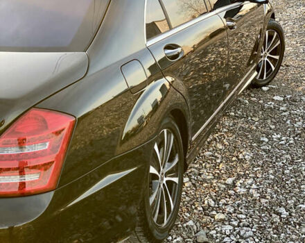 Черный Мерседес С Класс, объемом двигателя 5.51 л и пробегом 215 тыс. км за 12499 $, фото 16 на Automoto.ua