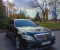 Чорний Мерседес С Клас, об'ємом двигуна 5.5 л та пробігом 235 тис. км за 10999 $, фото 7 на Automoto.ua