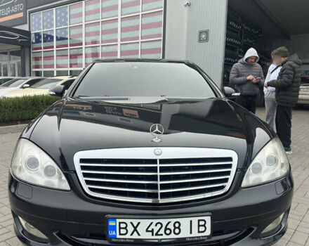Черный Мерседес С Класс, объемом двигателя 5.44 л и пробегом 227 тыс. км за 11000 $, фото 2 на Automoto.ua