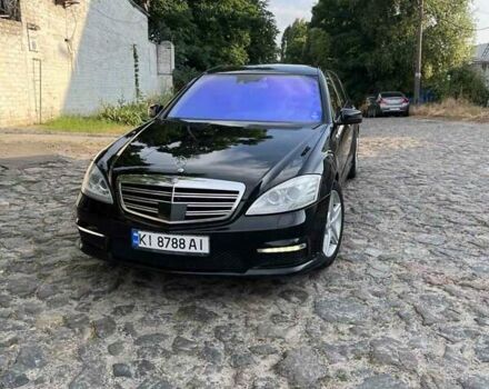 Чорний Мерседес С Клас, об'ємом двигуна 5.46 л та пробігом 320 тис. км за 11900 $, фото 23 на Automoto.ua