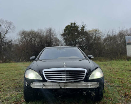 Черный Мерседес С Класс, объемом двигателя 5.46 л и пробегом 241 тыс. км за 5999 $, фото 8 на Automoto.ua