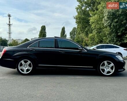 Чорний Мерседес С Клас, об'ємом двигуна 5.46 л та пробігом 241 тис. км за 9999 $, фото 6 на Automoto.ua