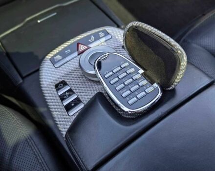 Черный Мерседес С Класс, объемом двигателя 5.5 л и пробегом 217 тыс. км за 10999 $, фото 18 на Automoto.ua