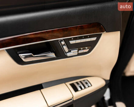 Черный Мерседес С Класс, объемом двигателя 5.46 л и пробегом 189 тыс. км за 16400 $, фото 31 на Automoto.ua