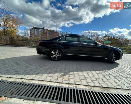Мерседес С Класс 2006 в Тернополе на Automoto.ua Черный Мерседес С Класс, объемом двигателя 3 л и пробегом 435 тыс. км за 12700 $, фото 9 на Automoto.ua