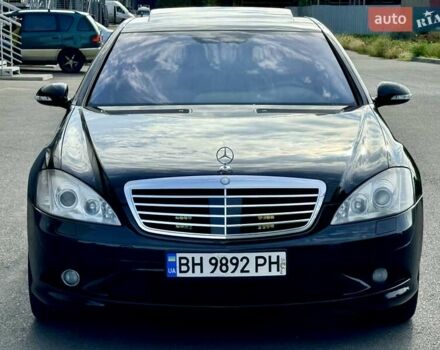 Чорний Мерседес С Клас, об'ємом двигуна 5.46 л та пробігом 241 тис. км за 9999 $, фото 56 на Automoto.ua