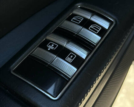 Мерседес С Класс 2006 в Тернополе на Automoto.ua Черный Мерседес С Класс, объемом двигателя 5.5 л и пробегом 346 тыс. км за 10900 $, фото 18 на Automoto.ua