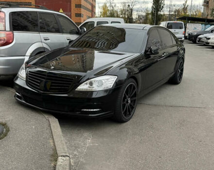 Чорний Мерседес С Клас, об'ємом двигуна 5.5 л та пробігом 390 тис. км за 10999 $, фото 14 на Automoto.ua