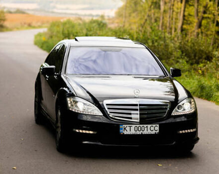 Черный Мерседес С Класс, объемом двигателя 5.46 л и пробегом 189 тыс. км за 16400 $, фото 14 на Automoto.ua