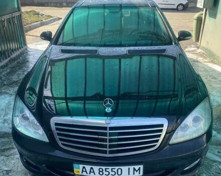Чорний Мерседес С Клас, об'ємом двигуна 3.5 л та пробігом 217 тис. км за 9800 $, фото 1 на Automoto.ua