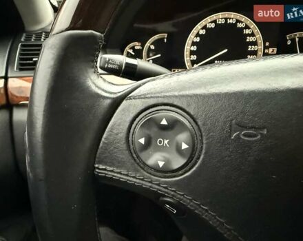 Черный Мерседес С Класс, объемом двигателя 5.4 л и пробегом 425 тыс. км за 11500 $, фото 25 на Automoto.ua