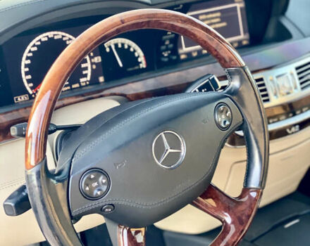 Черный Мерседес С Класс, объемом двигателя 5.51 л и пробегом 215 тыс. км за 12499 $, фото 37 на Automoto.ua