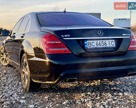 Черный Мерседес С Класс, объемом двигателя 5.51 л и пробегом 215 тыс. км за 12499 $, фото 23 на Automoto.ua