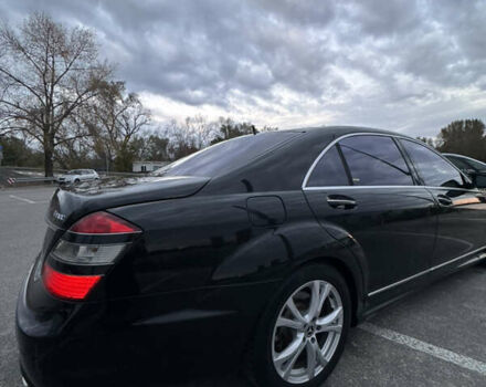 Чорний Мерседес С Клас, об'ємом двигуна 5 л та пробігом 229 тис. км за 8700 $, фото 5 на Automoto.ua