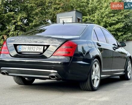 Чорний Мерседес С Клас, об'ємом двигуна 5.46 л та пробігом 241 тис. км за 9999 $, фото 7 на Automoto.ua