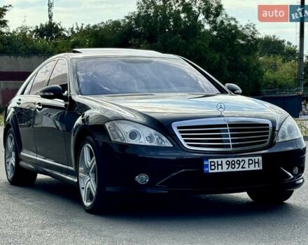 Чорний Мерседес С Клас, об'ємом двигуна 5.46 л та пробігом 241 тис. км за 9999 $, фото 58 на Automoto.ua