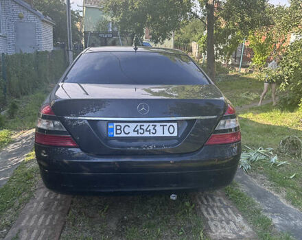 Мерседес С Класс 2006 в Львове на Automoto.ua Черный Мерседес С Класс, объемом двигателя 3.5 л и пробегом 370 тыс. км за 9600 $, фото 6 на Automoto.ua