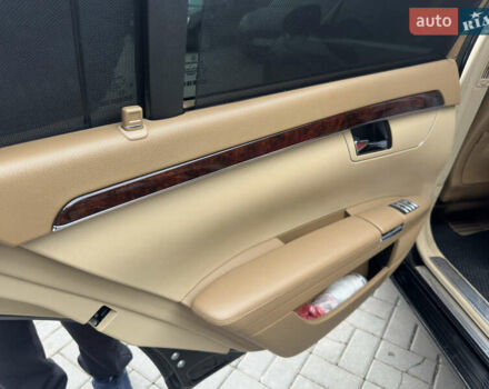 Черный Мерседес С Класс, объемом двигателя 5.44 л и пробегом 227 тыс. км за 11000 $, фото 25 на Automoto.ua