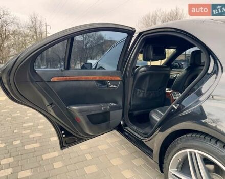 Чорний Мерседес С Клас, об'ємом двигуна 3.5 л та пробігом 212 тис. км за 8999 $, фото 67 на Automoto.ua