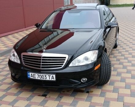 Мерседес С Класс 2006 в Гайсине на Automoto.ua Черный Мерседес С Класс, объемом двигателя 5.5 л и пробегом 207 тыс. км за 10500 $, фото 1 на Automoto.ua