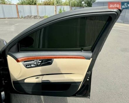 Чорний Мерседес С Клас, об'ємом двигуна 5.46 л та пробігом 241 тис. км за 9999 $, фото 38 на Automoto.ua