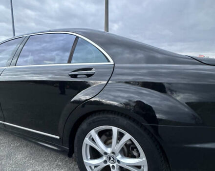 Чорний Мерседес С Клас, об'ємом двигуна 5 л та пробігом 229 тис. км за 8700 $, фото 7 на Automoto.ua