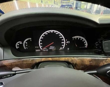 Чорний Мерседес С Клас, об'ємом двигуна 5.46 л та пробігом 320 тис. км за 11900 $, фото 22 на Automoto.ua