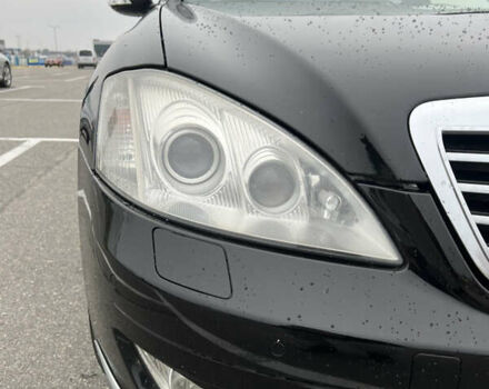 Черный Мерседес С Класс, объемом двигателя 5.5 л и пробегом 248 тыс. км за 13100 $, фото 8 на Automoto.ua