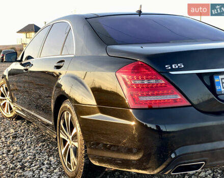 Черный Мерседес С Класс, объемом двигателя 5.51 л и пробегом 215 тыс. км за 12499 $, фото 26 на Automoto.ua