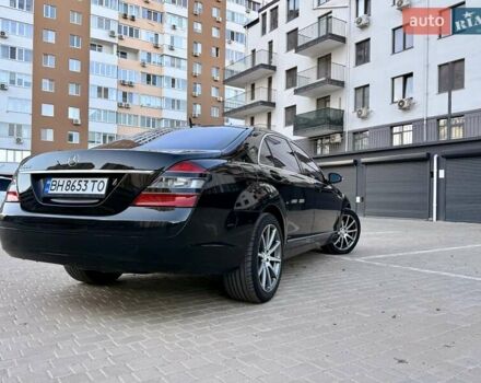 Чорний Мерседес С Клас, об'ємом двигуна 5.5 л та пробігом 375 тис. км за 10200 $, фото 7 на Automoto.ua