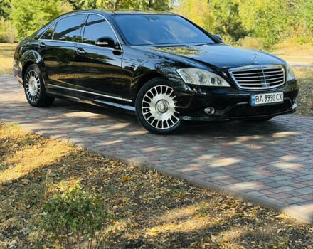 Мерседес С Класс 2006 в Кропивницком (Кировограде) на Automoto.ua Черный Мерседес С Класс, объемом двигателя 5.5 л и пробегом 281 тыс. км за 9999 $, фото 1 на Automoto.ua