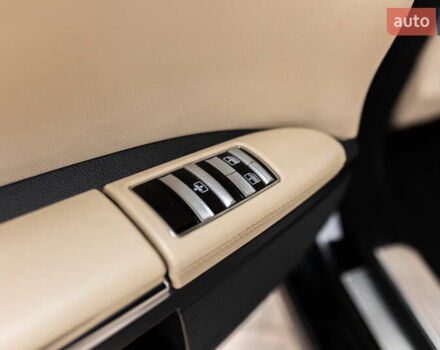 Черный Мерседес С Класс, объемом двигателя 5.46 л и пробегом 189 тыс. км за 16400 $, фото 36 на Automoto.ua