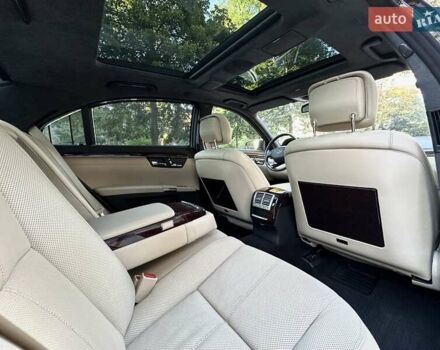 Мерседес С Класс 2006 в Киеве на Automoto.ua Черный Мерседес С Класс, объемом двигателя 5.46 л и пробегом 222 тыс. км за 19000 $, фото 3 на Automoto.ua