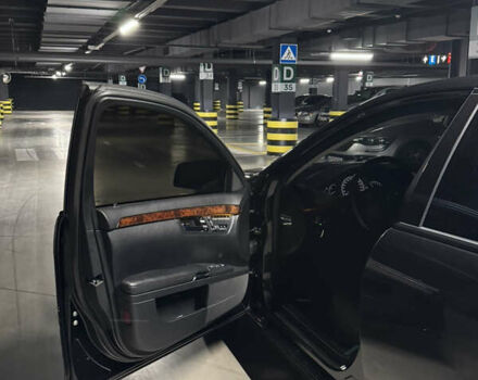 Чорний Мерседес С Клас, об'ємом двигуна 5.5 л та пробігом 390 тис. км за 10999 $, фото 4 на Automoto.ua