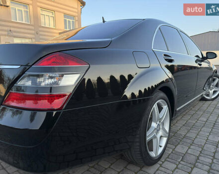 Чорний Мерседес С Клас, об'ємом двигуна 5.46 л та пробігом 224 тис. км за 11200 $, фото 88 на Automoto.ua