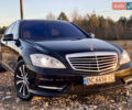 Черный Мерседес С Класс, объемом двигателя 5.51 л и пробегом 215 тыс. км за 12499 $, фото 21 на Automoto.ua