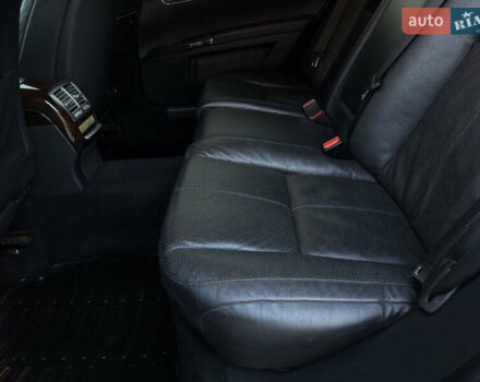 Чорний Мерседес С Клас, об'ємом двигуна 5.46 л та пробігом 224 тис. км за 11200 $, фото 39 на Automoto.ua