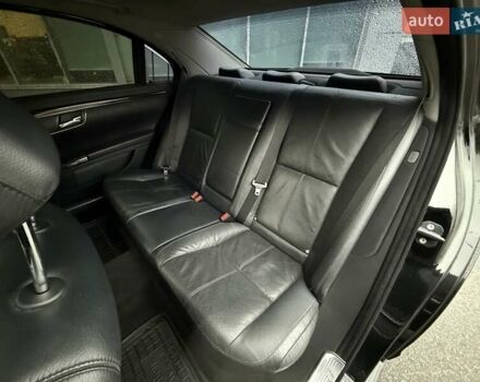 Черный Мерседес С Класс, объемом двигателя 5.4 л и пробегом 425 тыс. км за 11500 $, фото 18 на Automoto.ua