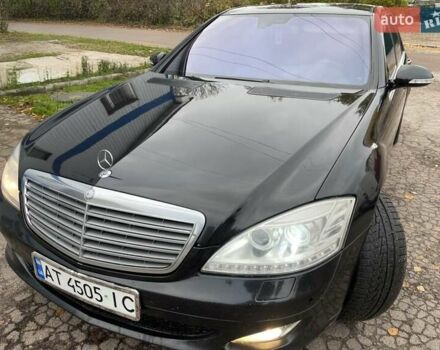 Чорний Мерседес С Клас, об'ємом двигуна 5.5 л та пробігом 430 тис. км за 8500 $, фото 12 на Automoto.ua