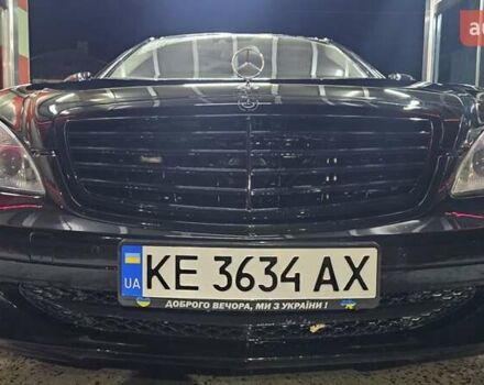 Чорний Мерседес С Клас, об'ємом двигуна 5.5 л та пробігом 294 тис. км за 13191 $, фото 1 на Automoto.ua