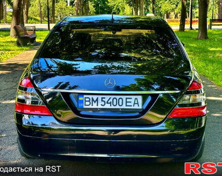 Черный Мерседес С Класс, объемом двигателя 3 л и пробегом 299 тыс. км за 9999 $, фото 5 на Automoto.ua