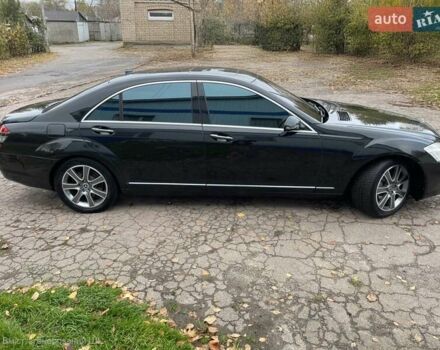 Чорний Мерседес С Клас, об'ємом двигуна 5.5 л та пробігом 430 тис. км за 8500 $, фото 6 на Automoto.ua