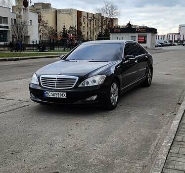 Чорний Мерседес С Клас, об'ємом двигуна 3 л та пробігом 445 тис. км за 13800 $, фото 9 на Automoto.ua